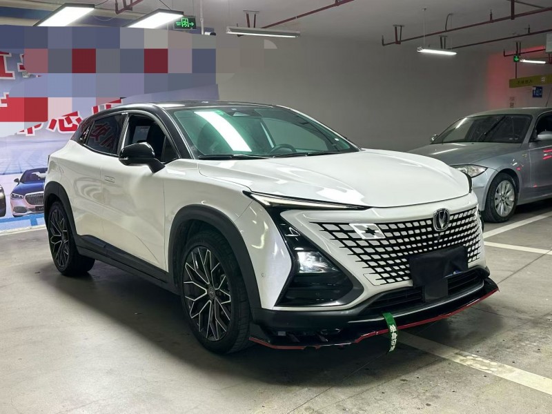 成都21年长安汽车UNI3