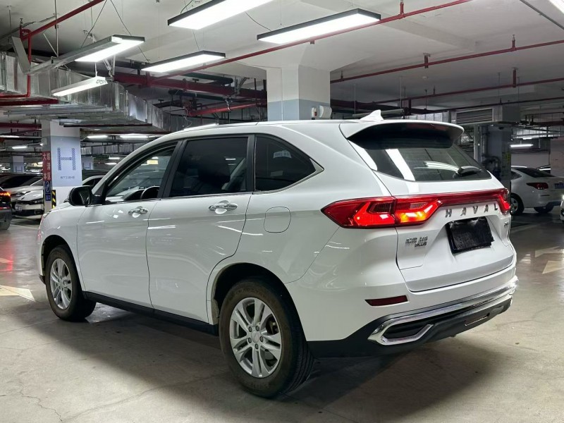 成都23年哈弗M69