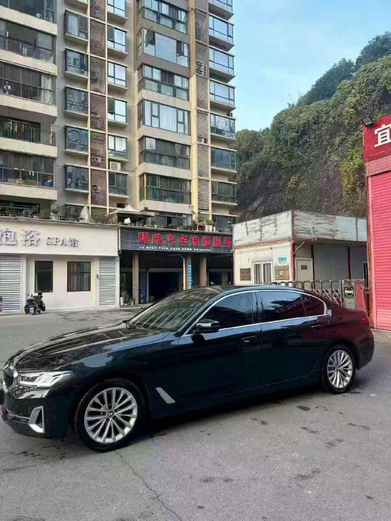 孝感21年宝马5系2