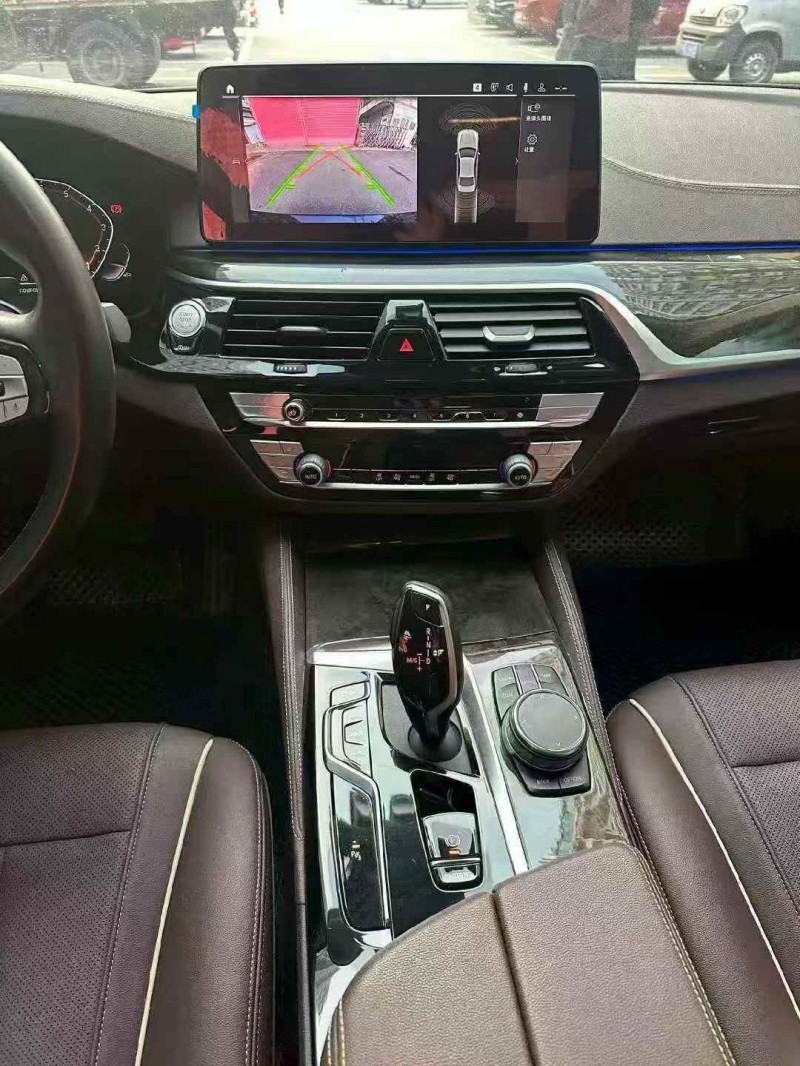 孝感21年宝马5系4