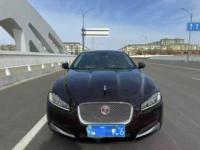 长治15年捷豹XF1