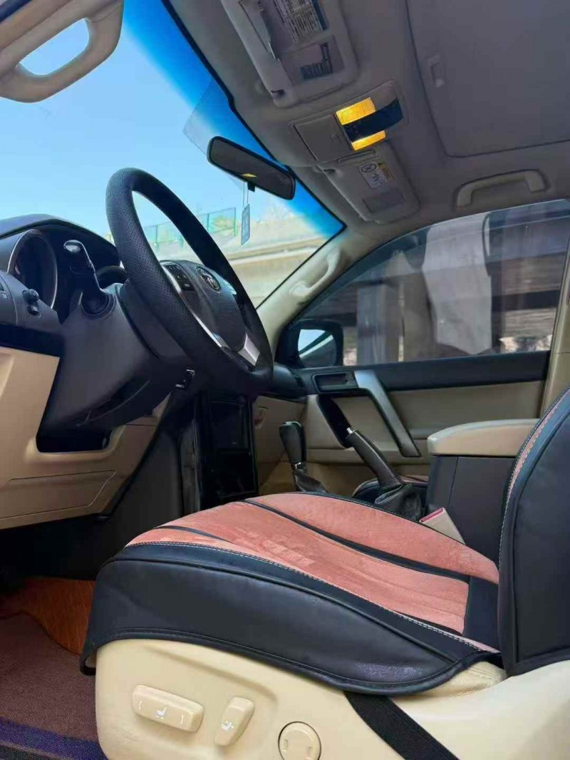 长治16年丰田普拉多6