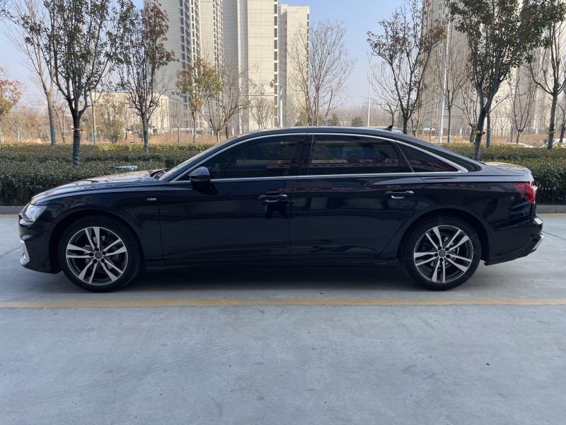 济宁19年奥迪A6L8