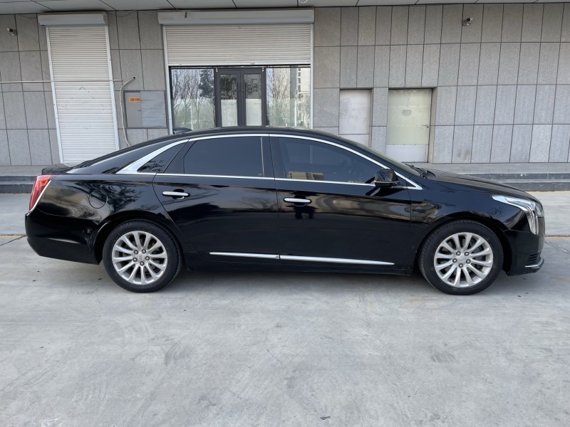 济宁19年凯迪拉克XTS9