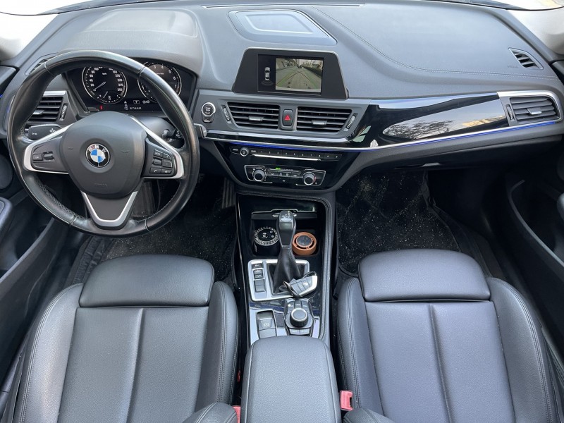 济宁19年宝马1系3