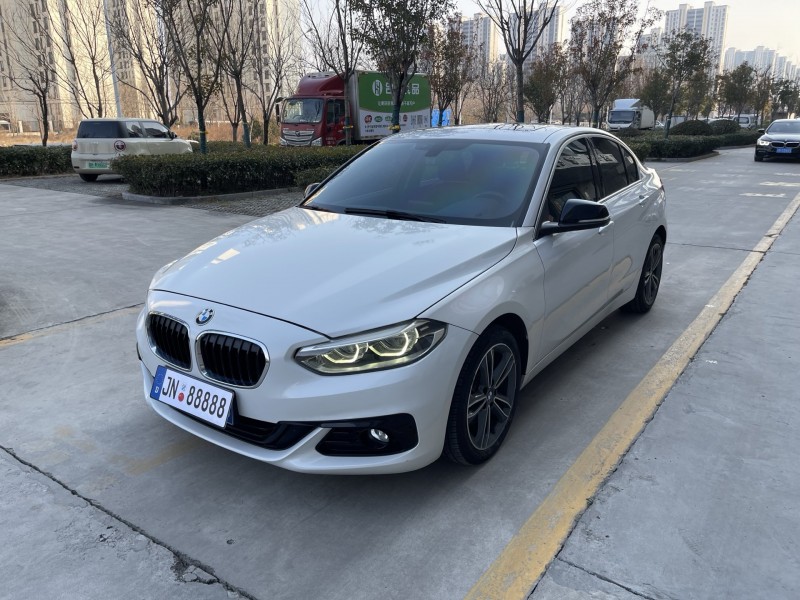 济宁19年宝马1系6