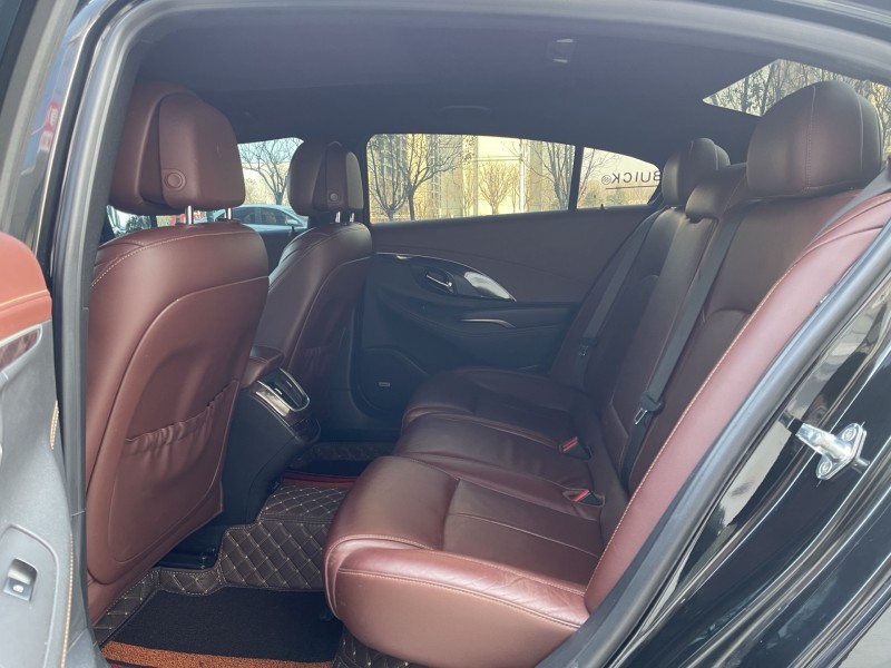 济宁15年别克君越6