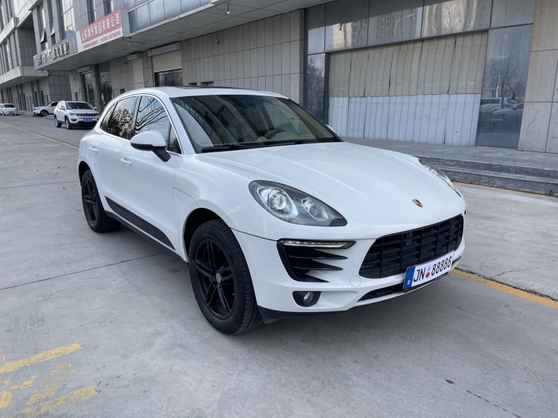 济宁15年保时捷Macan4