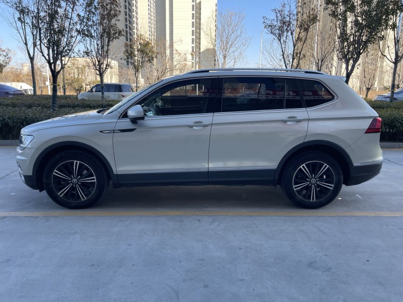 济宁21年大众途观7