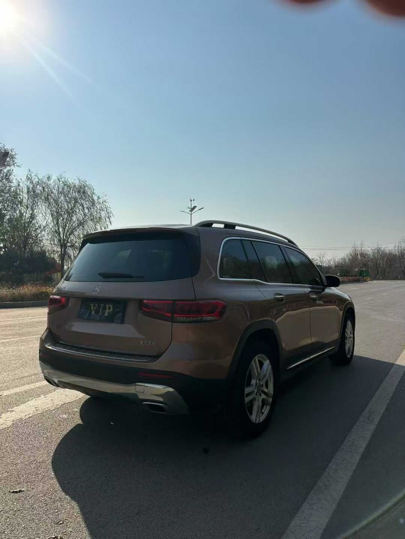 济宁20年奔驰GLB9