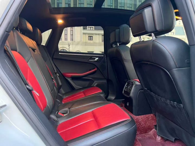 郑州18年保时捷Macan4