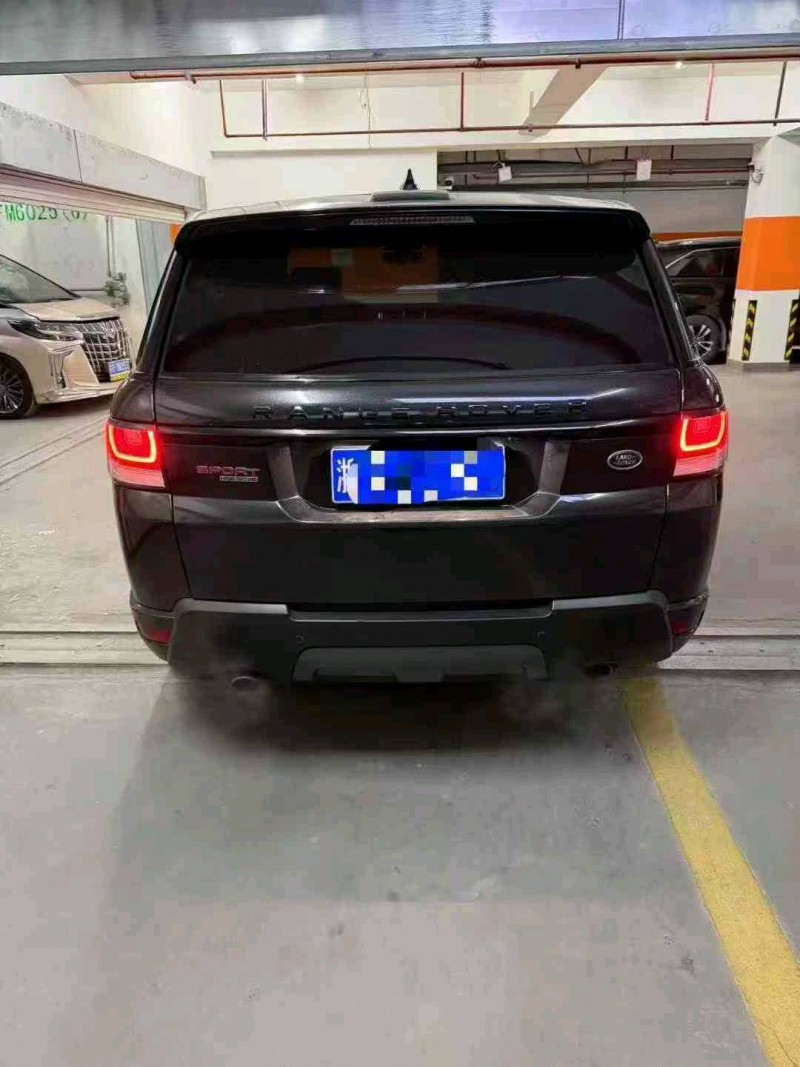 无锡18年路虎揽胜运动4