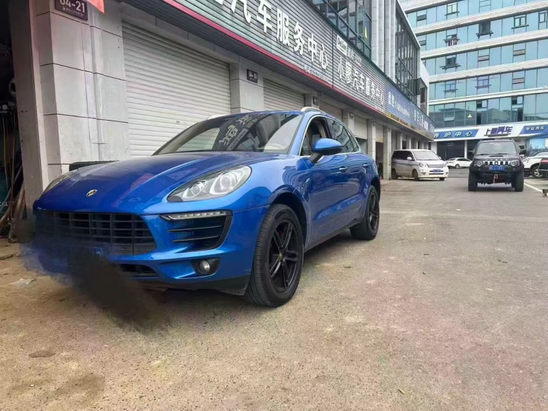 萍乡15年保时捷Macan3