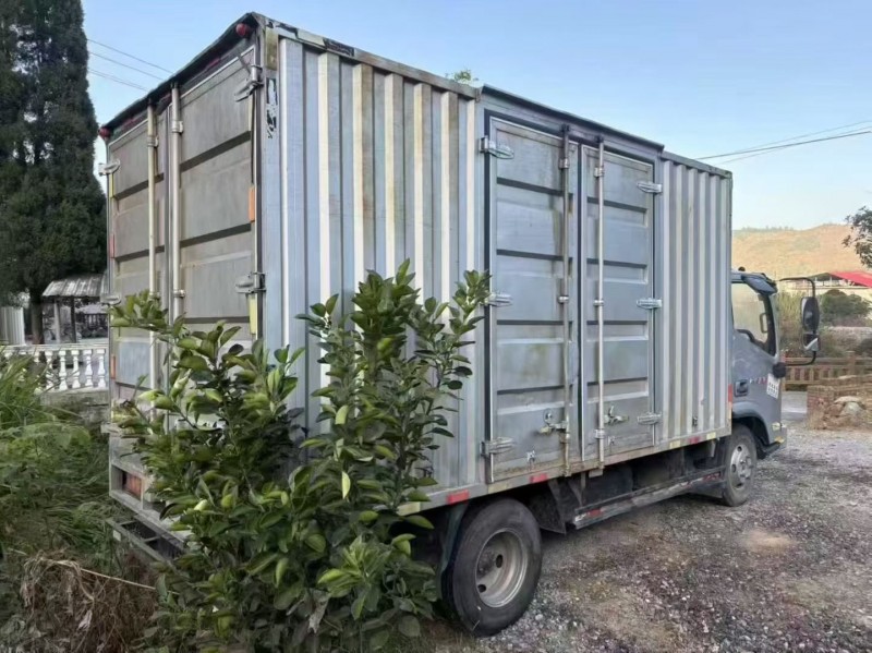 萍乡19年福田奥铃4