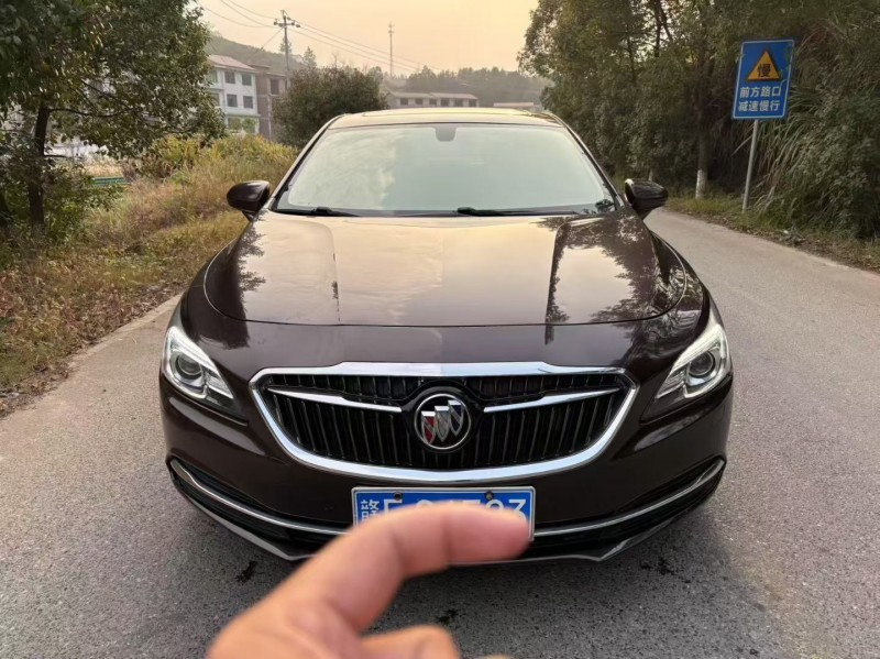 萍乡18年别克君越1