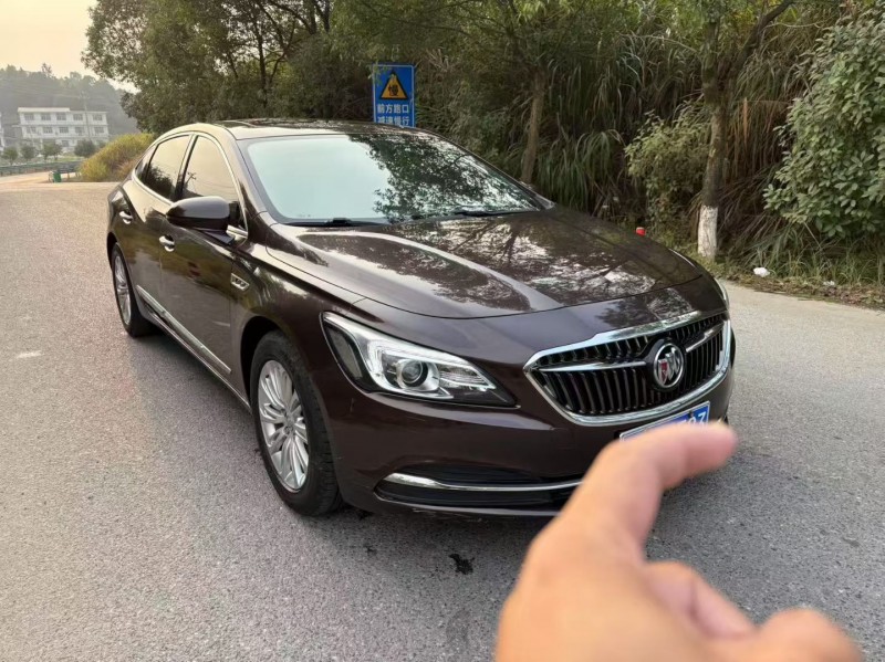 萍乡18年别克君越3