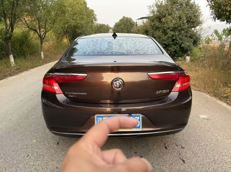 萍乡18年别克君越4