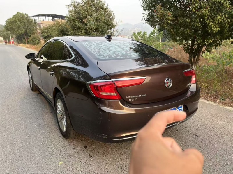 萍乡18年别克君越5