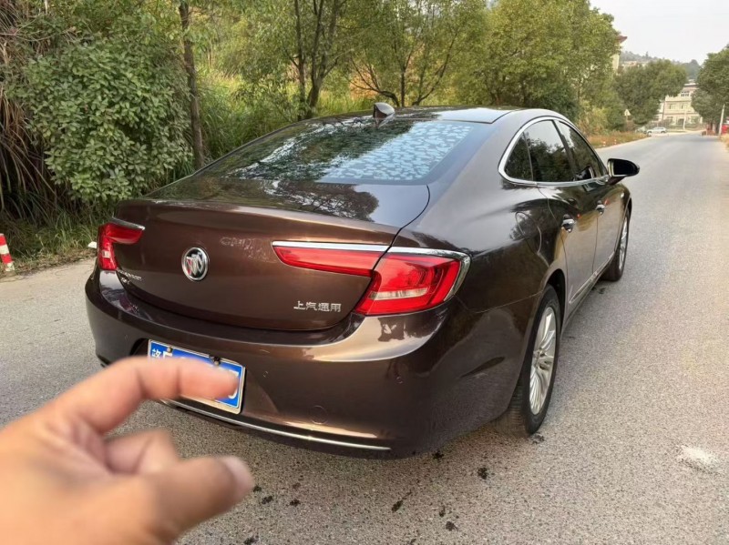 萍乡18年别克君越6