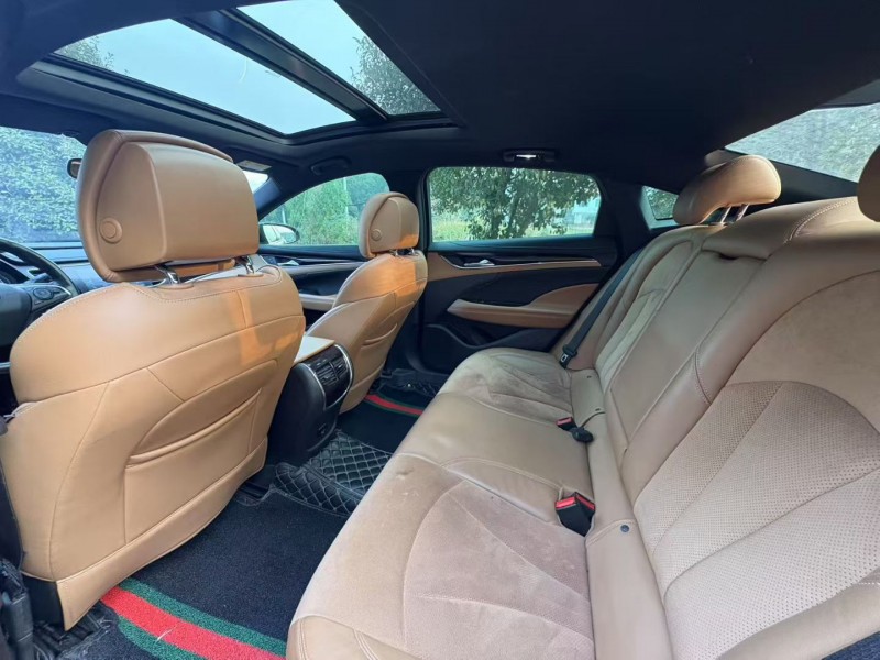 萍乡18年别克君越9