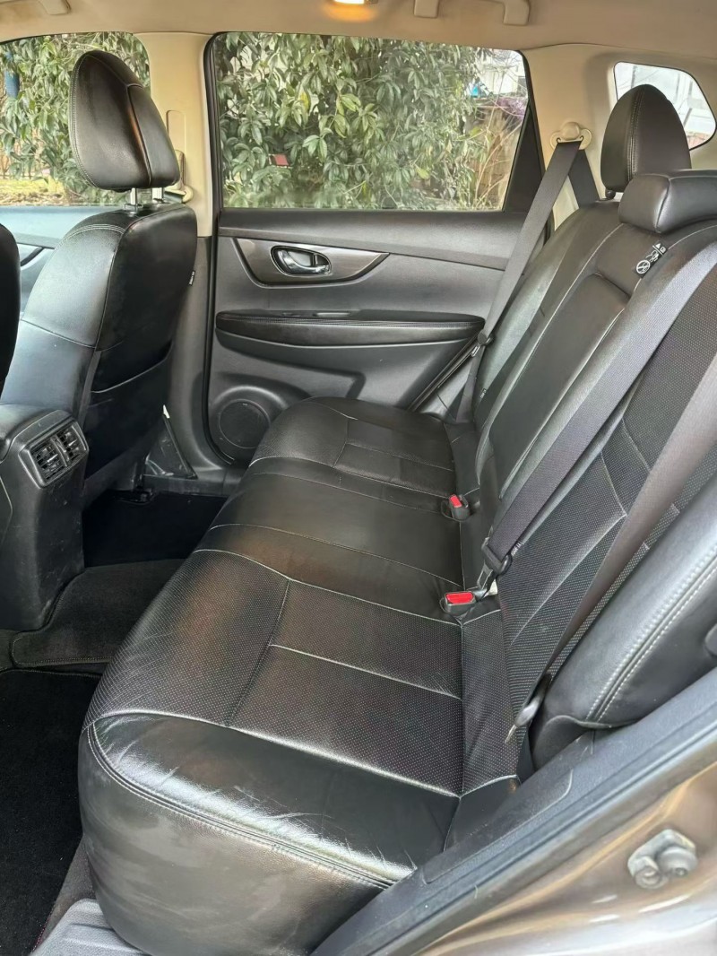 萍乡18年日产奇骏8