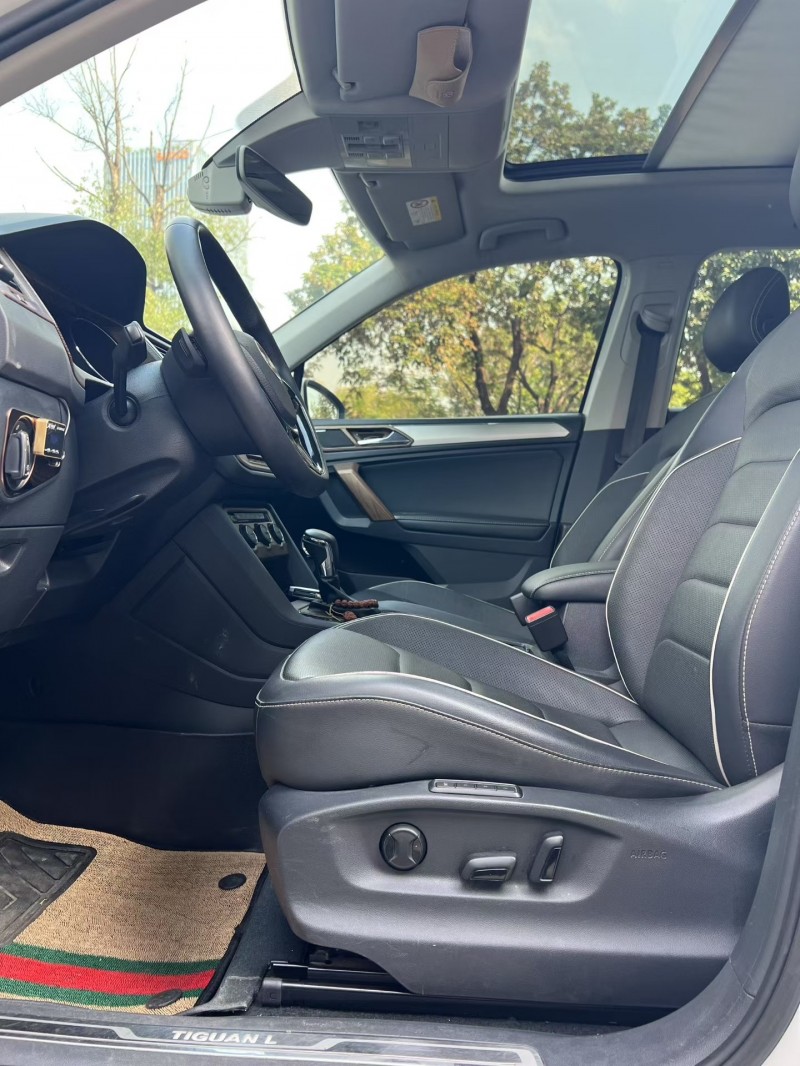 佛山18年大众途观4