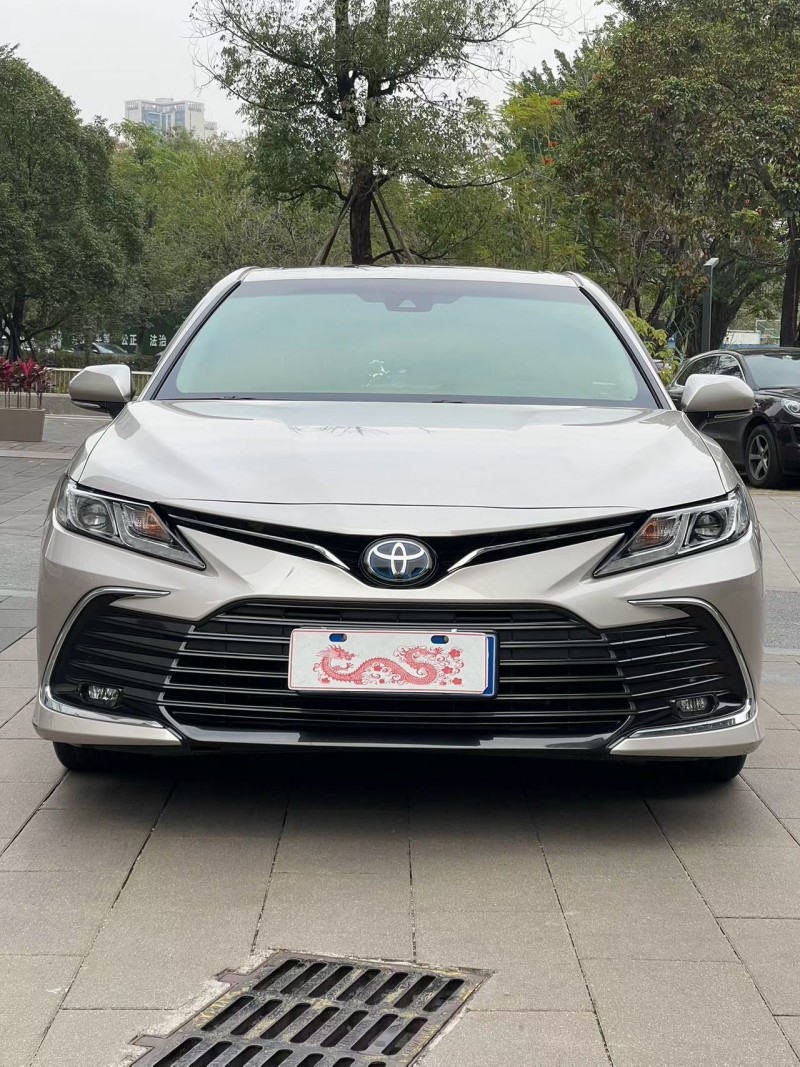佛山21年丰田凯美瑞1