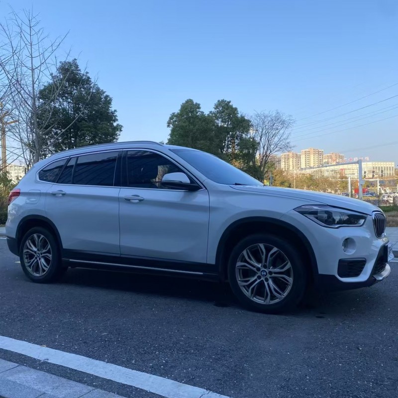 常德19年宝马X12