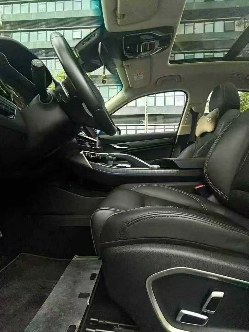 东莞20年吉利星越4