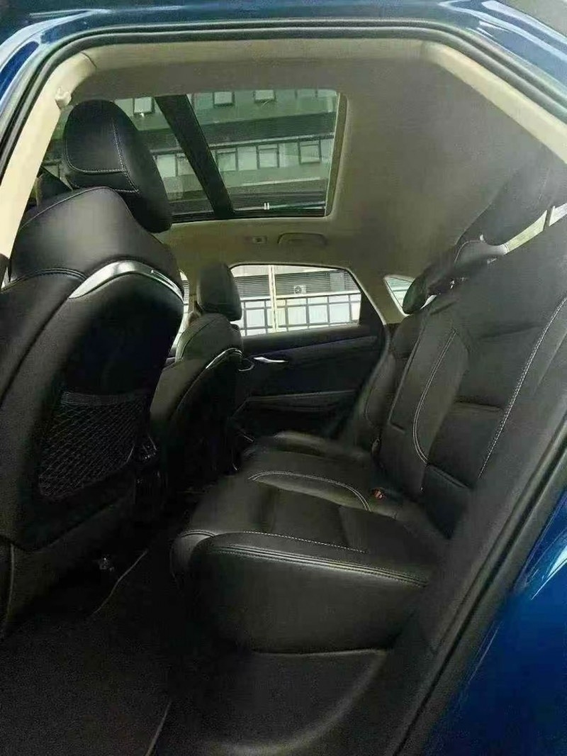 东莞20年吉利星越6