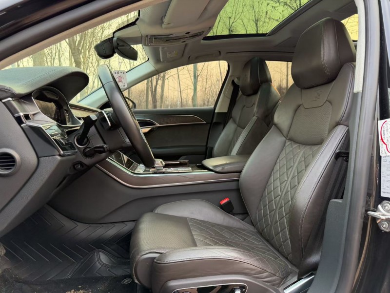 聊城21年奥迪A8L7