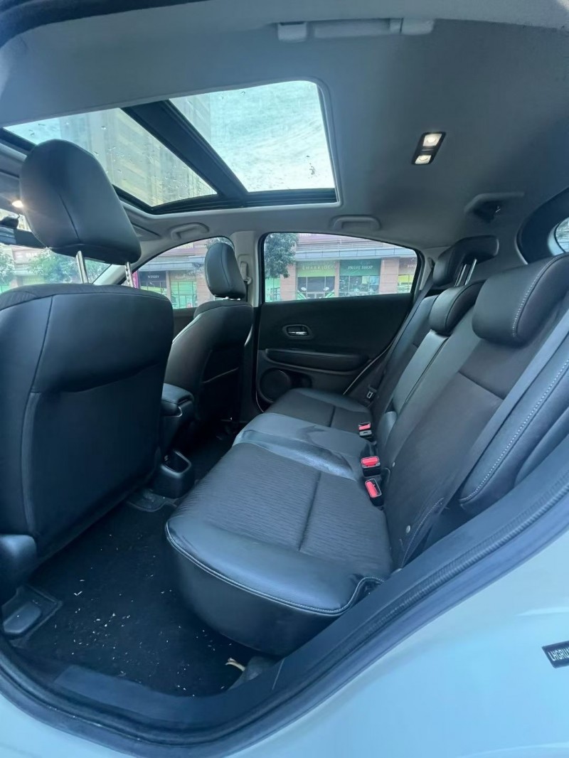 东莞21年本田缤智6