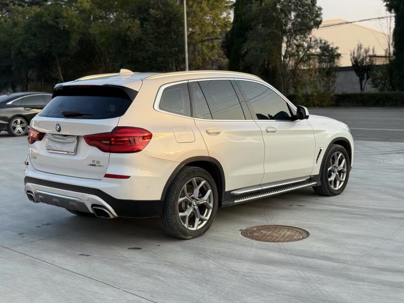 徐州19年宝马X36