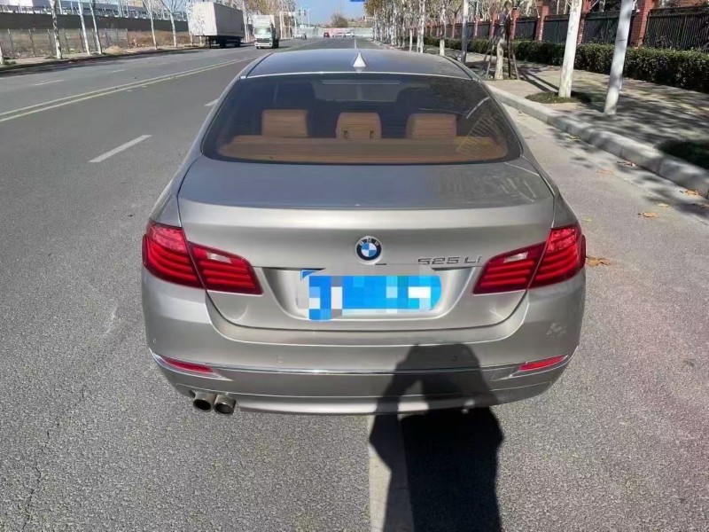 郑州15年宝马5系4