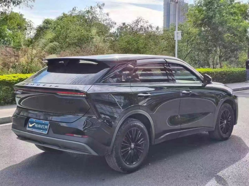 东莞23年启辰大V8