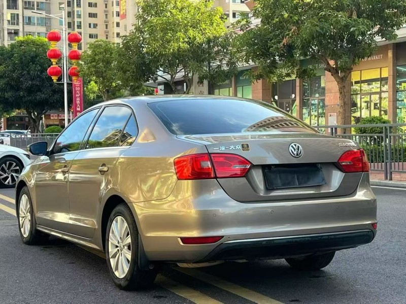 东莞14年大众速腾7