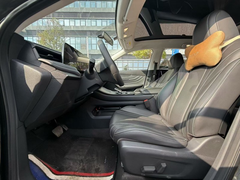 东莞23年启辰大V4