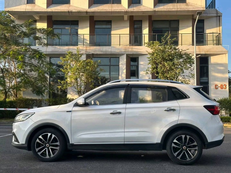 广州18年荣威RX33