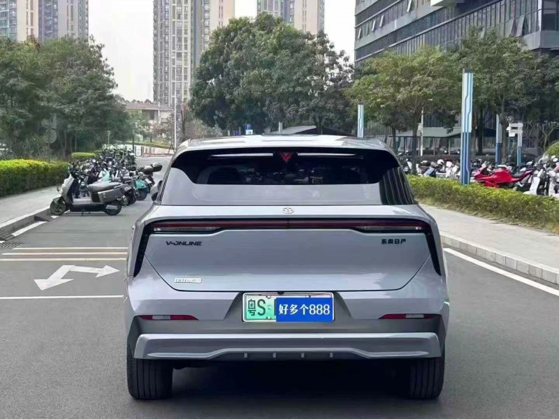 东莞24年启辰大V9