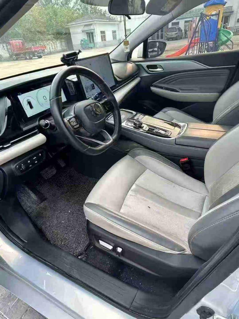 徐州22年传祺埃安S7