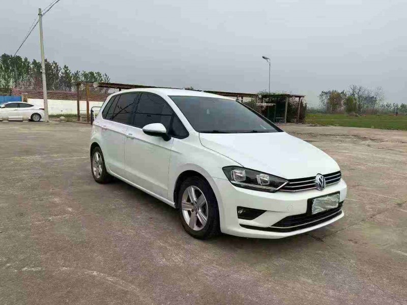 徐州18年大众高尔夫·嘉旅5