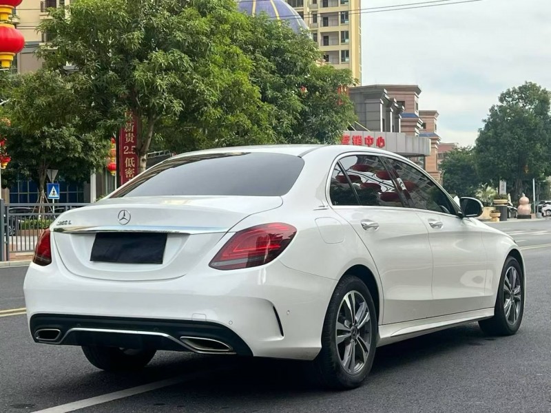 东莞19年奔驰C8