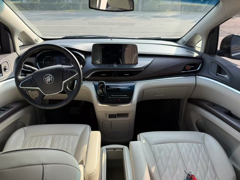 徐州21年别克GL89