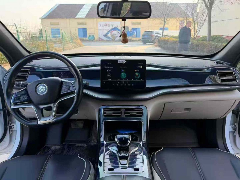 徐州22年比亚迪秦8