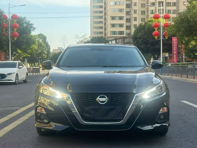 东莞22年日产天籁1