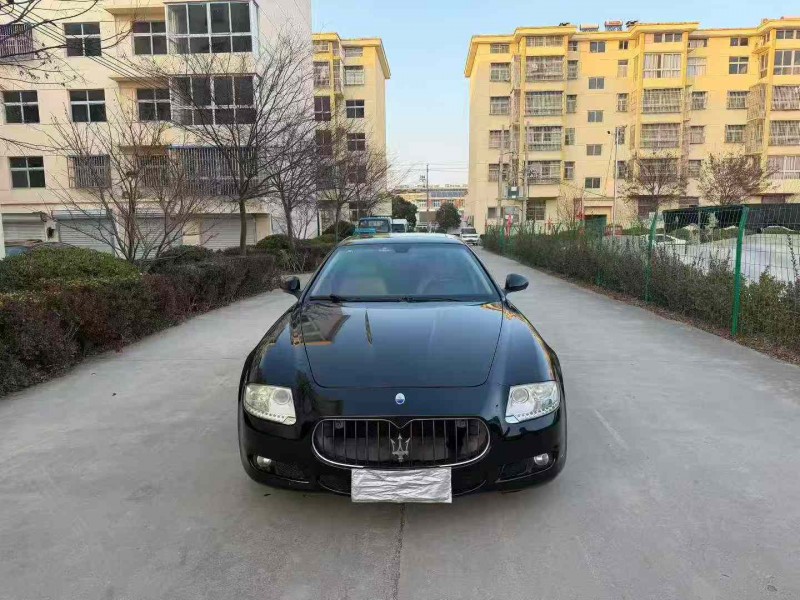 徐州13年玛莎拉蒂总裁1