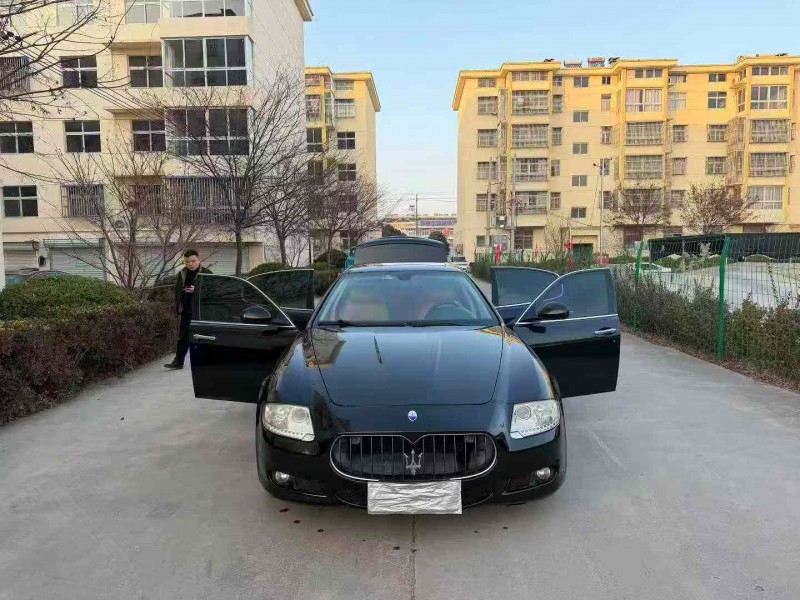 徐州13年玛莎拉蒂总裁7