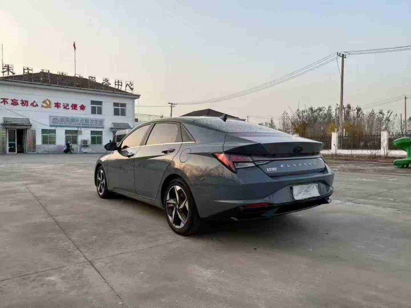 徐州21年现代伊兰特4