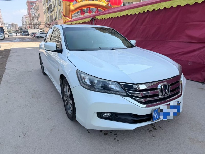 阳江15年本田雅阁2