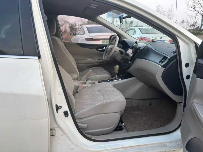 徐州13年日产骐达7